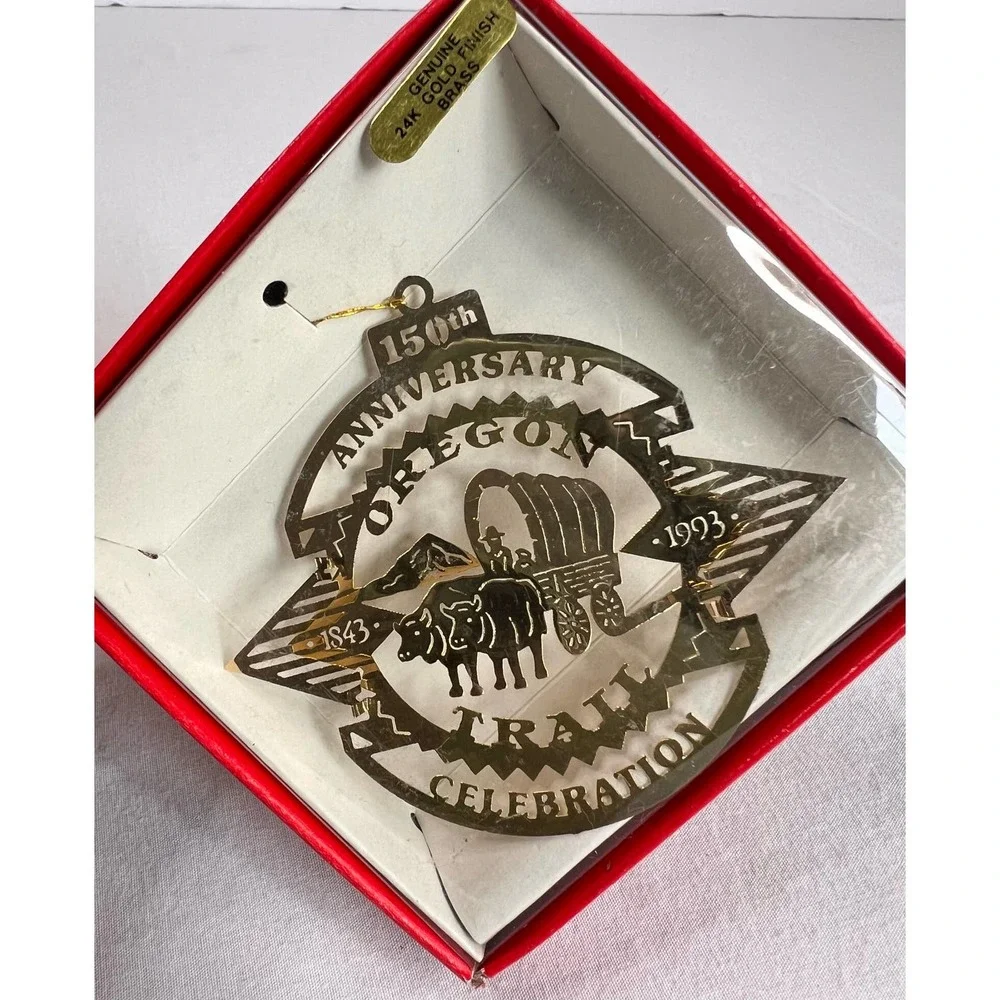 Oregon Trail Celebration 150th Anniversary Ornament‎ - Picture 2 of 6
